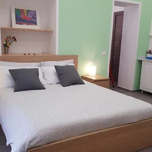 Alyssa House Bed and breakfast