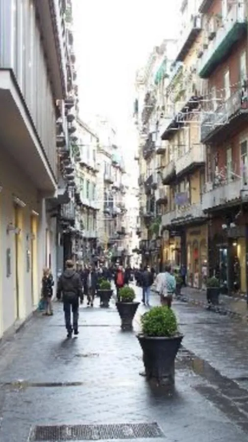 Chiaia House Bed & Breakfast Naples Italy